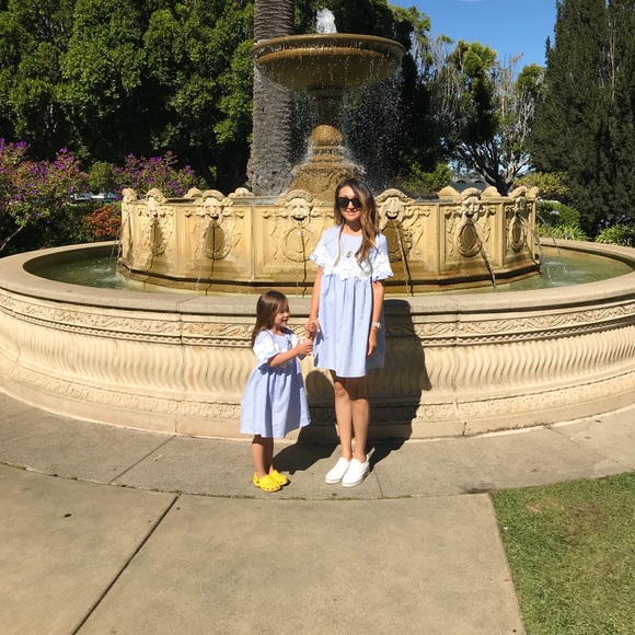 Mom and daughter matching babydoll dresses - Picture 2 of 2